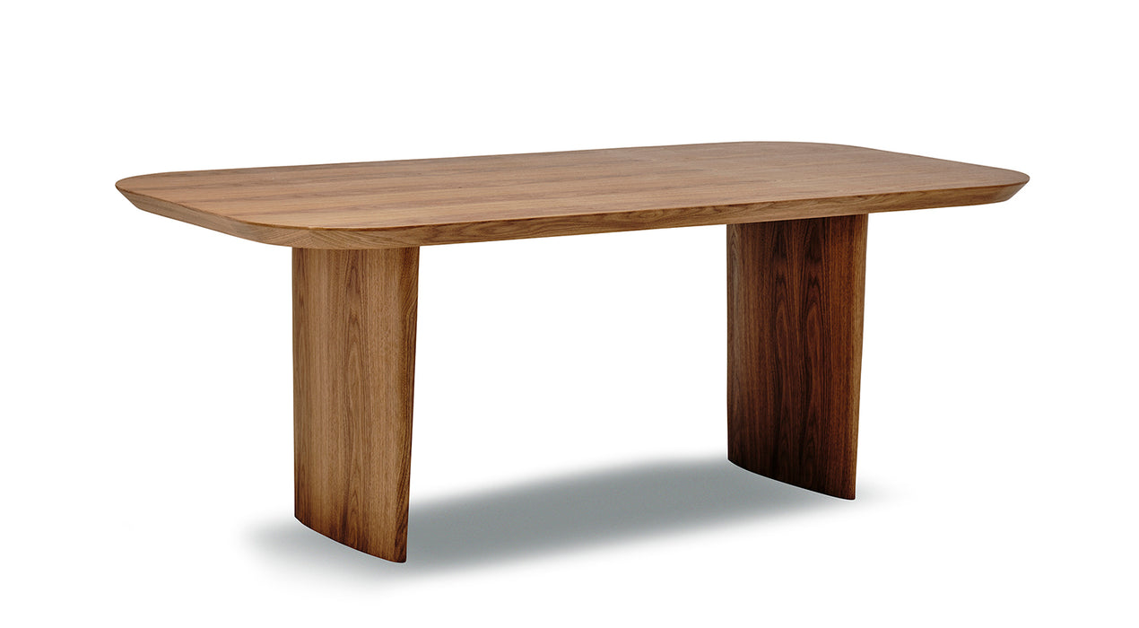 RWEN – Dining Table