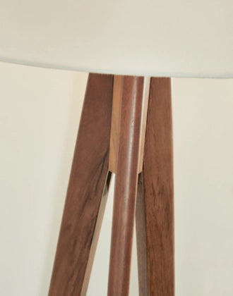 Dallson Floor Lamp - Furniture Story