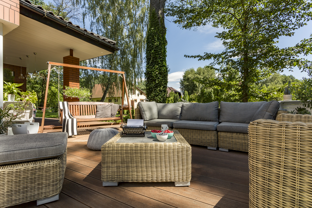 Outdoor Furniture Guide: Creating Your Perfect Patio Oasis