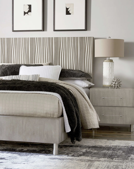 Argento Wave-Patterned King Bed in Misty Grey - Furniture Story